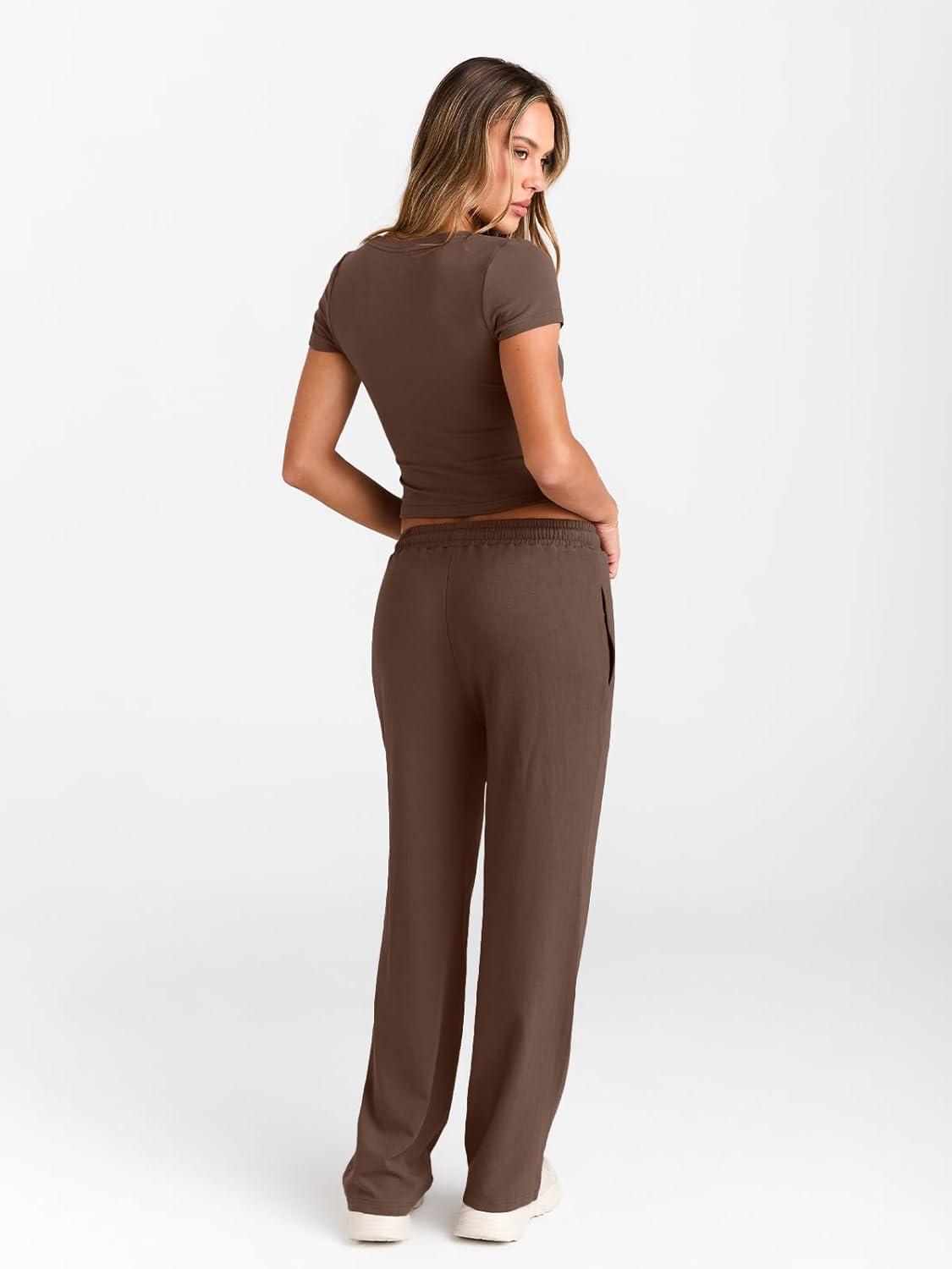 imageTrendy Queen 2 Piece Matching Summer Sweatsuit Lounge Set Womens Wide Leg Pants Side Ruching Crop Top SetsCocoa