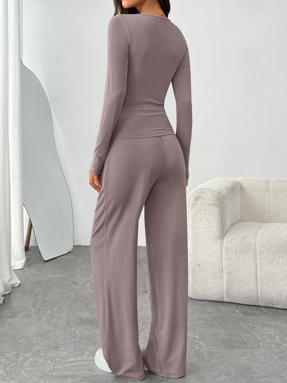 imageTrendy Queen 2 Piece Scoop Neck Lounge Set Womens Wide Leg Pants Side Ruching Slightly Crop Top Sweatsuit Sets With PocketsRose Taupe