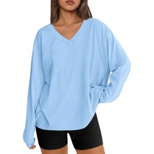 Trendy Queen Oversized Tshirts for Women Workout Plus Size Gym Tops V Neck Long Sleeve T Shirts Spring Casual Basic Tees(Sky Blue)
