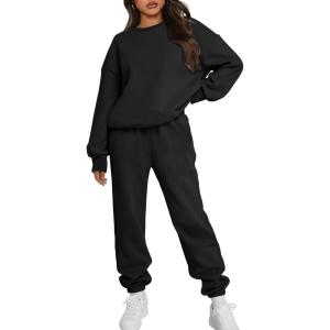 Trendy Queen Sweatsuits Women 2 Piece Outfits Two Piece Crewneck Sweatshirts Sets Lounge Fall Sweatpants 2025 Tracksuits(Black)