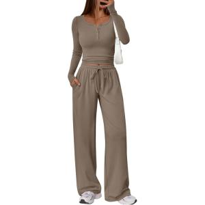 Trendy Queen Women’s 2 Piece Matching Lounge Sets Long Sleeve Henley Neck Slightly Crop Top Wide Leg Pants Casual Sweat Suit(Mocha)