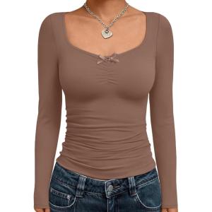Trendy Queen Womens Long Sleeve Tops Going Out Top Trendy Cute Shirt Y2k Clothes Fashion Clothing Fall Outfits 2025(Brown)
