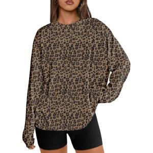 Trendy Queen Womens Oversized Long Sleeve T Shirts 2025 Basic Crewneck Tee Fall Tops Casual Workout Y2K Clothes(Leopard)