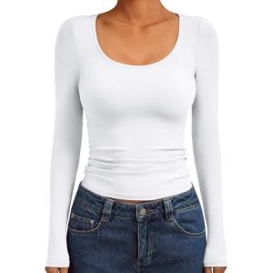 Trendy Queen Womens Scoop Neck Long Sleeve Shirts Skinny Going Out Crop Tops Cute Fall Fashion 2025 Clothes(White)