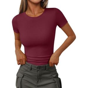 Trendy Queen Womens Short Sleeve Shirts Crewneck Ribbed Knit Slim Fitted T-Shirt Summer Basic Tee 2025 Tops(Wine)